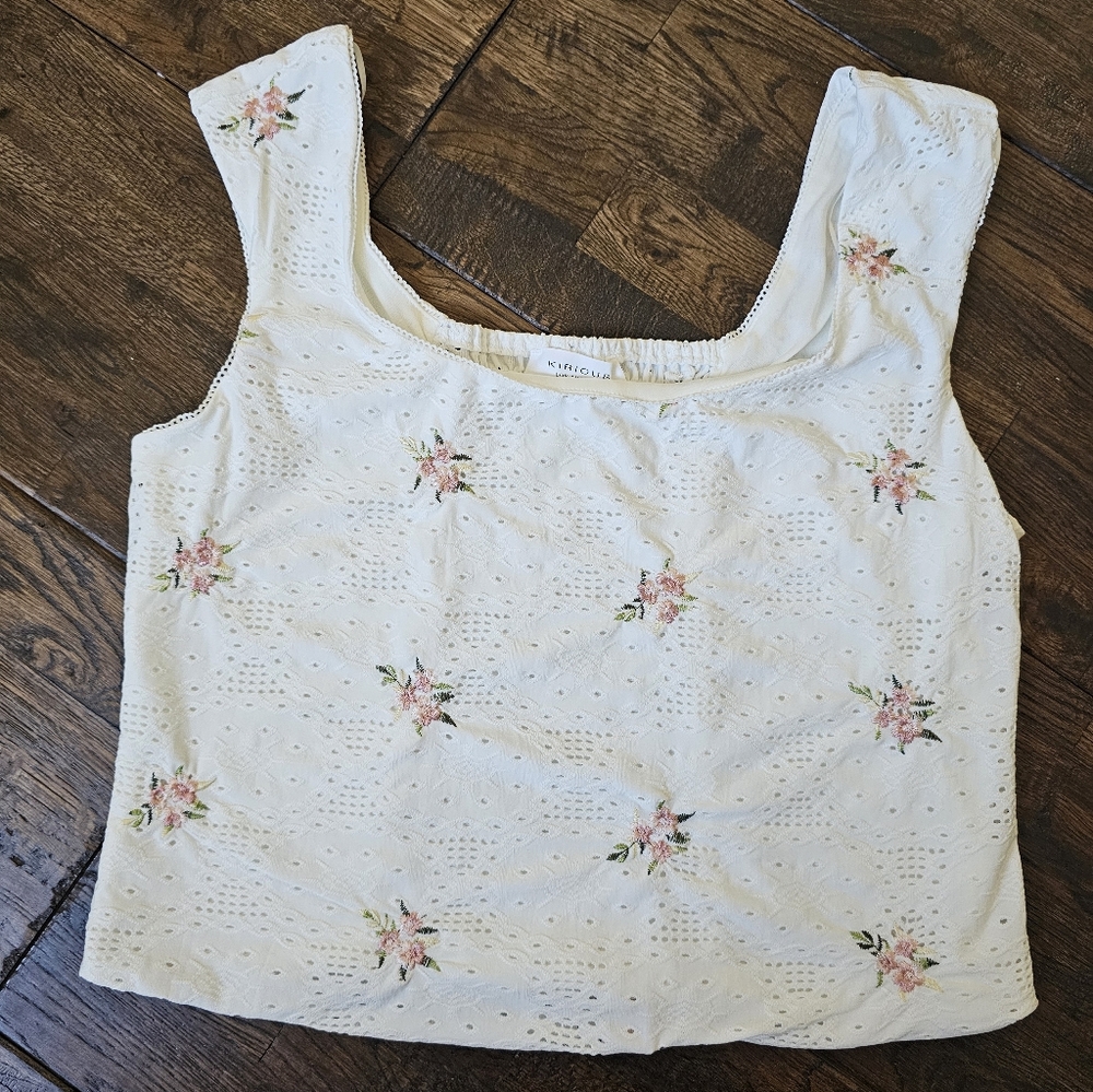KIRIOUS LOS ANGELES WHITE TOP SIZE LARGE